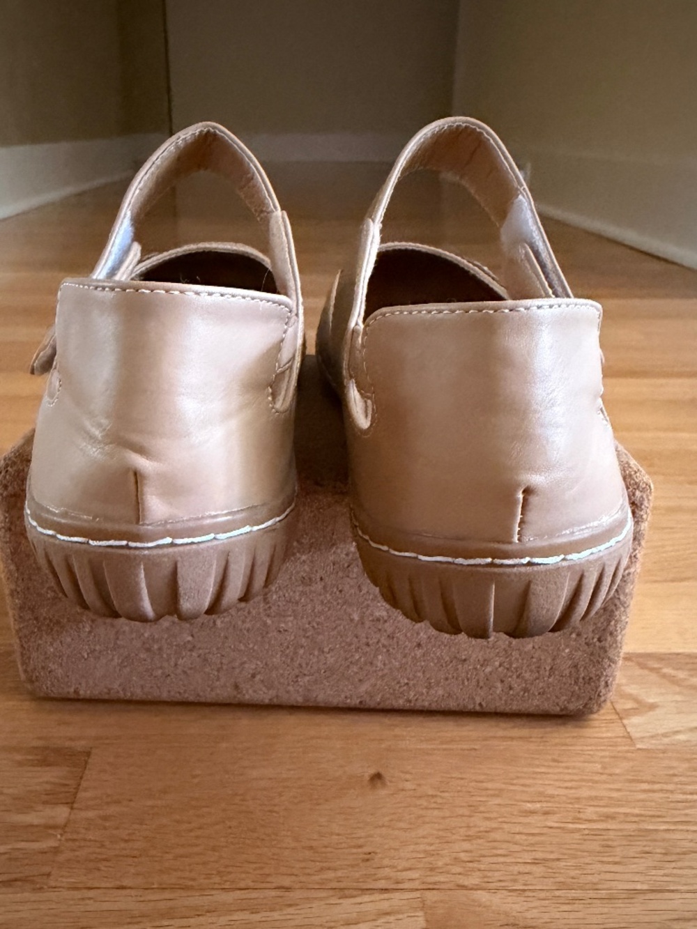 Mary Jane Shoes Womens Size 8.5 Tan - Picture 13 of 16